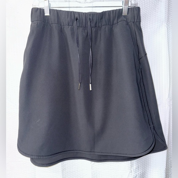Lululemon On The Fly Skirt Size 10 - Picture 1 of 8